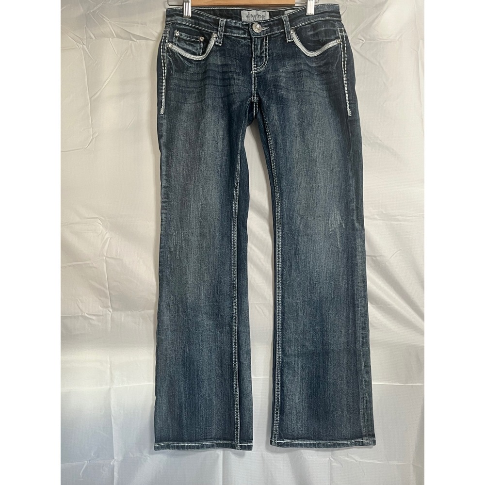 Daytrip Leo Bootcut Jeans Womens 29R Dark Wash Embellished Flap Pocket Denim